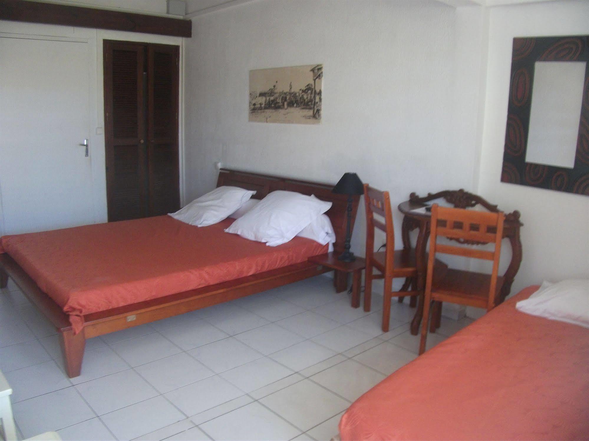 Hotel Le Rotabas サンタンヌ エクステリア 写真